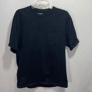 Amazon essentials NWOT black pocket tee size small 🖤